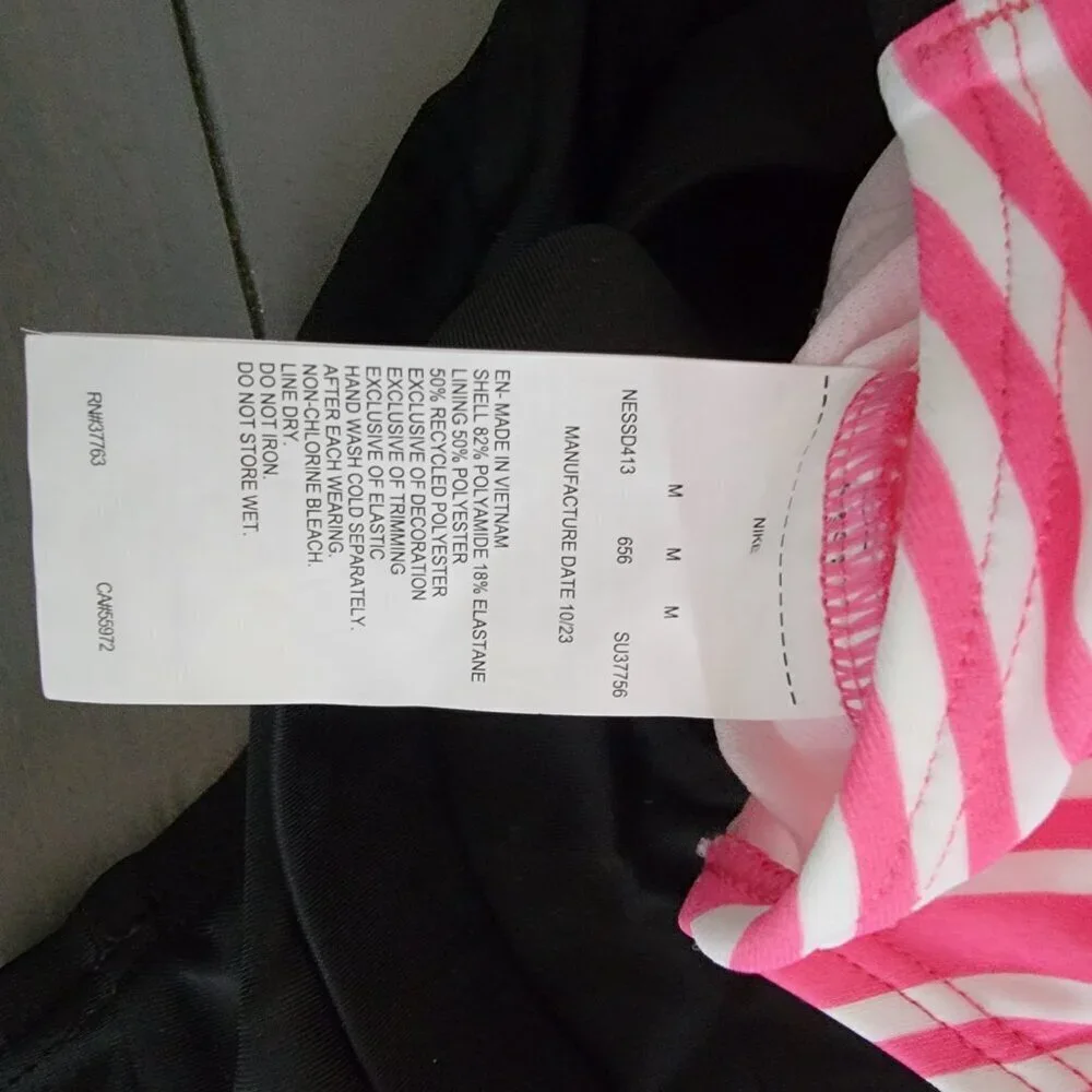 NWT Nike Women's Pinksicle Stripe V-Back 2 Piece Tankini Swimsuit Size Medium